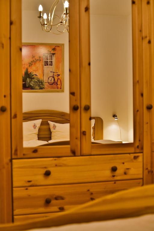 Will Apartment *